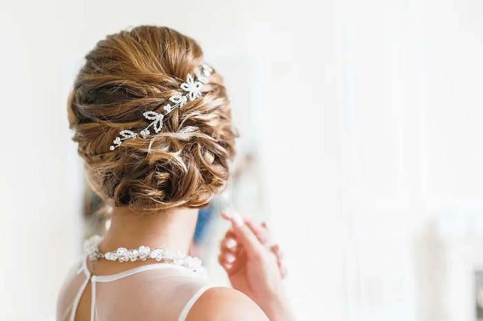 25 Wedding Day Hairstyles for The Bride