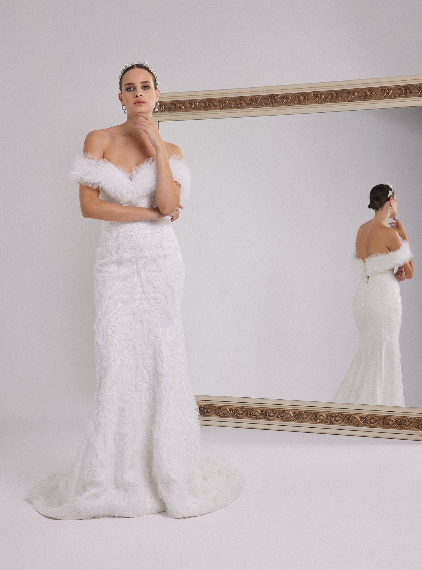 Off Shoulder Neckline White Lace Design Mermaid Wedding Dress