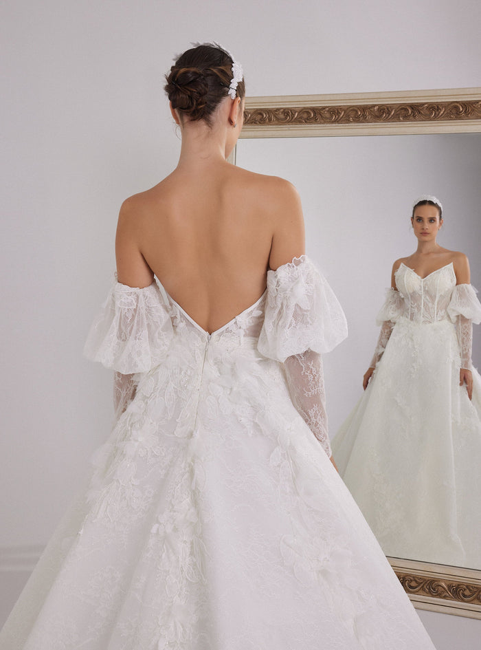 Romantic French Lace and 3D Organza Floral Princess Wedding Dress