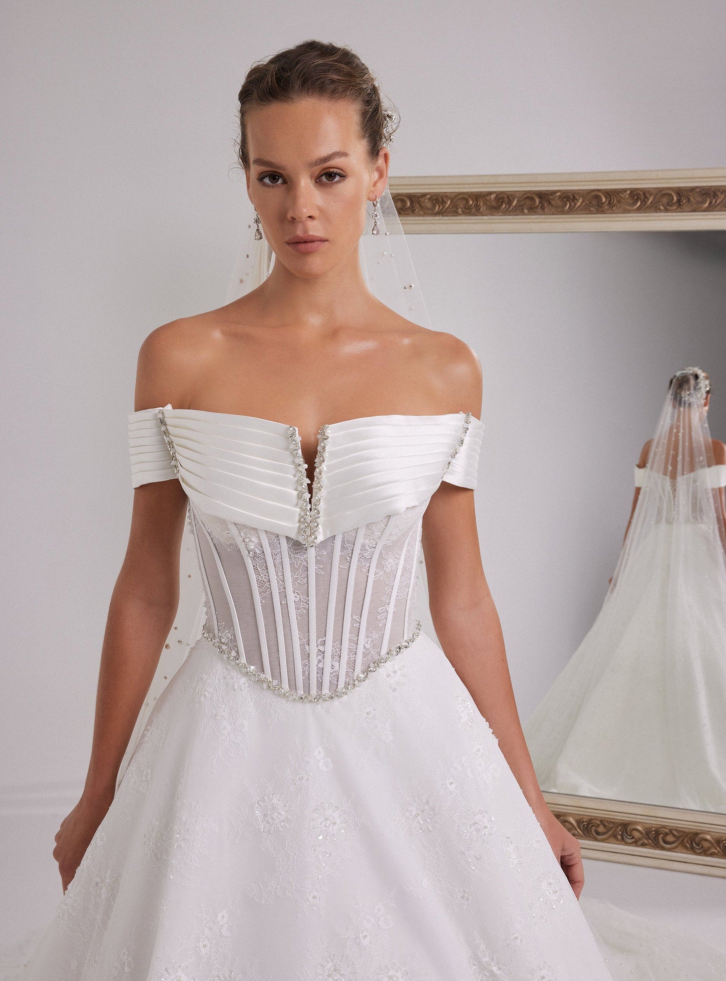 Sparkling and Elegant Off-Shoulder Princess Wedding Dress