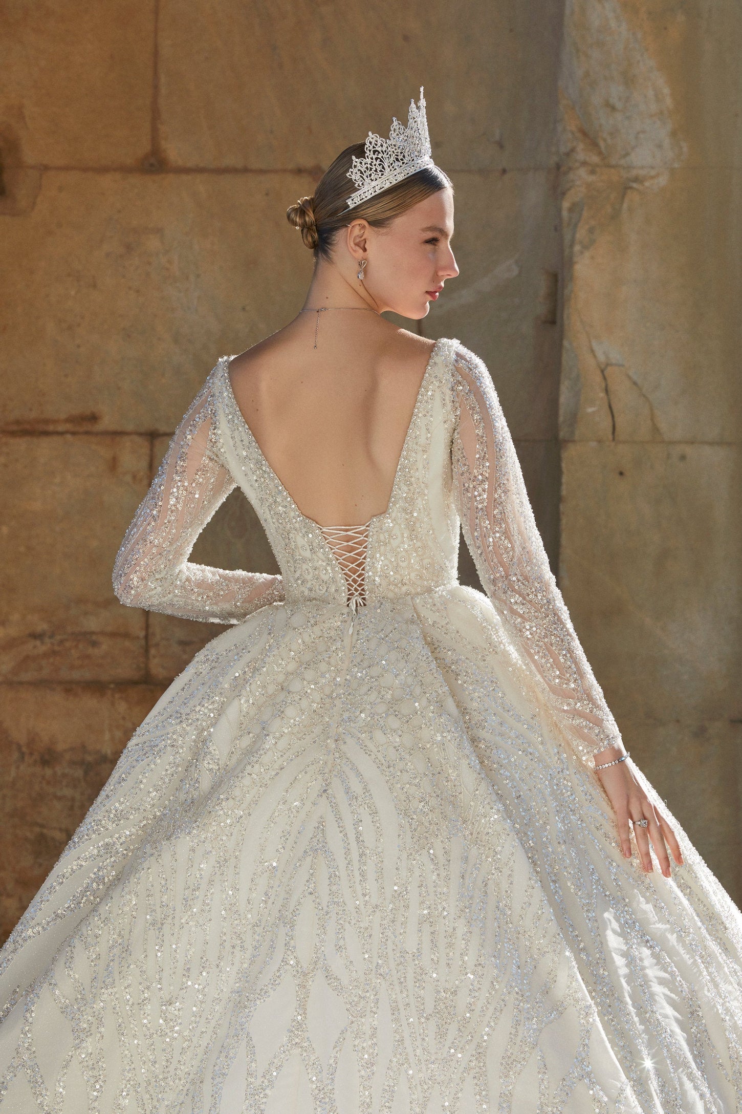 Luxury Unveiled: Square-Neckline Wedding Dress