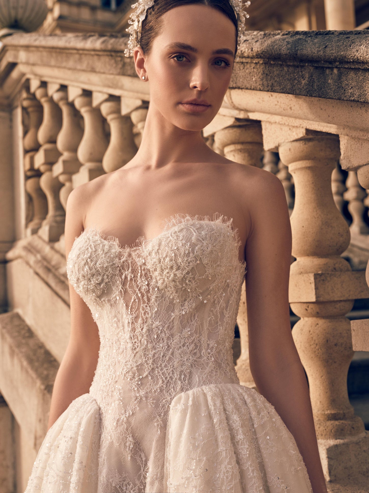 NOVA_BELLA_17_OUTDOOR_LOOK_17_000998.jpg