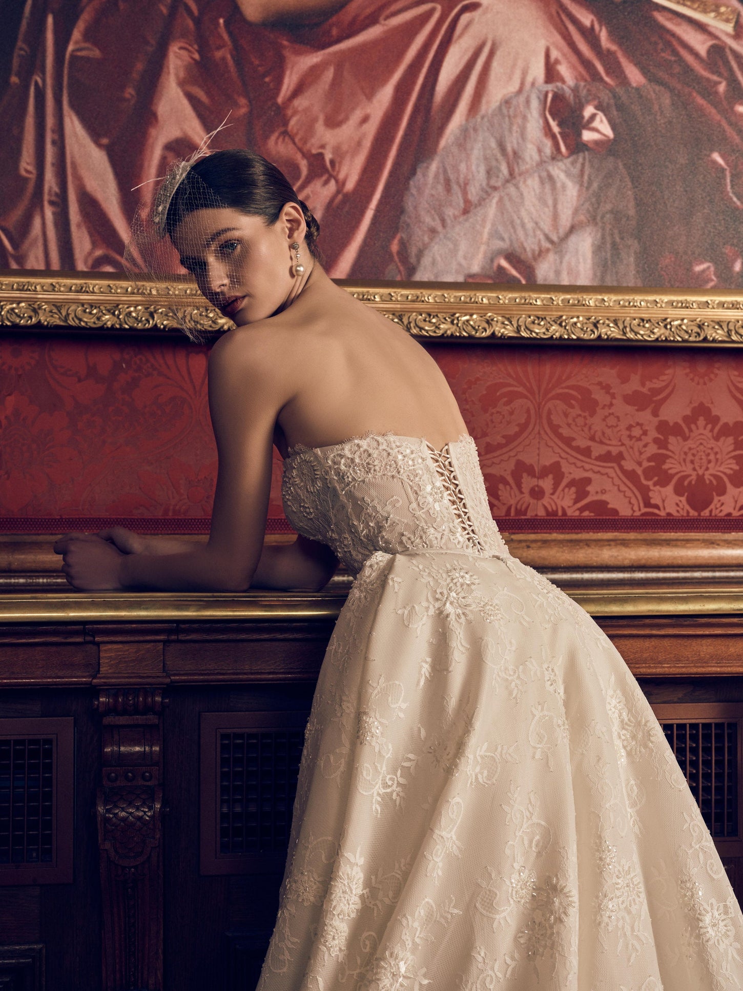 NOVA_BELLA_29_BALL_ROOM_LOOK_29_001420.jpg