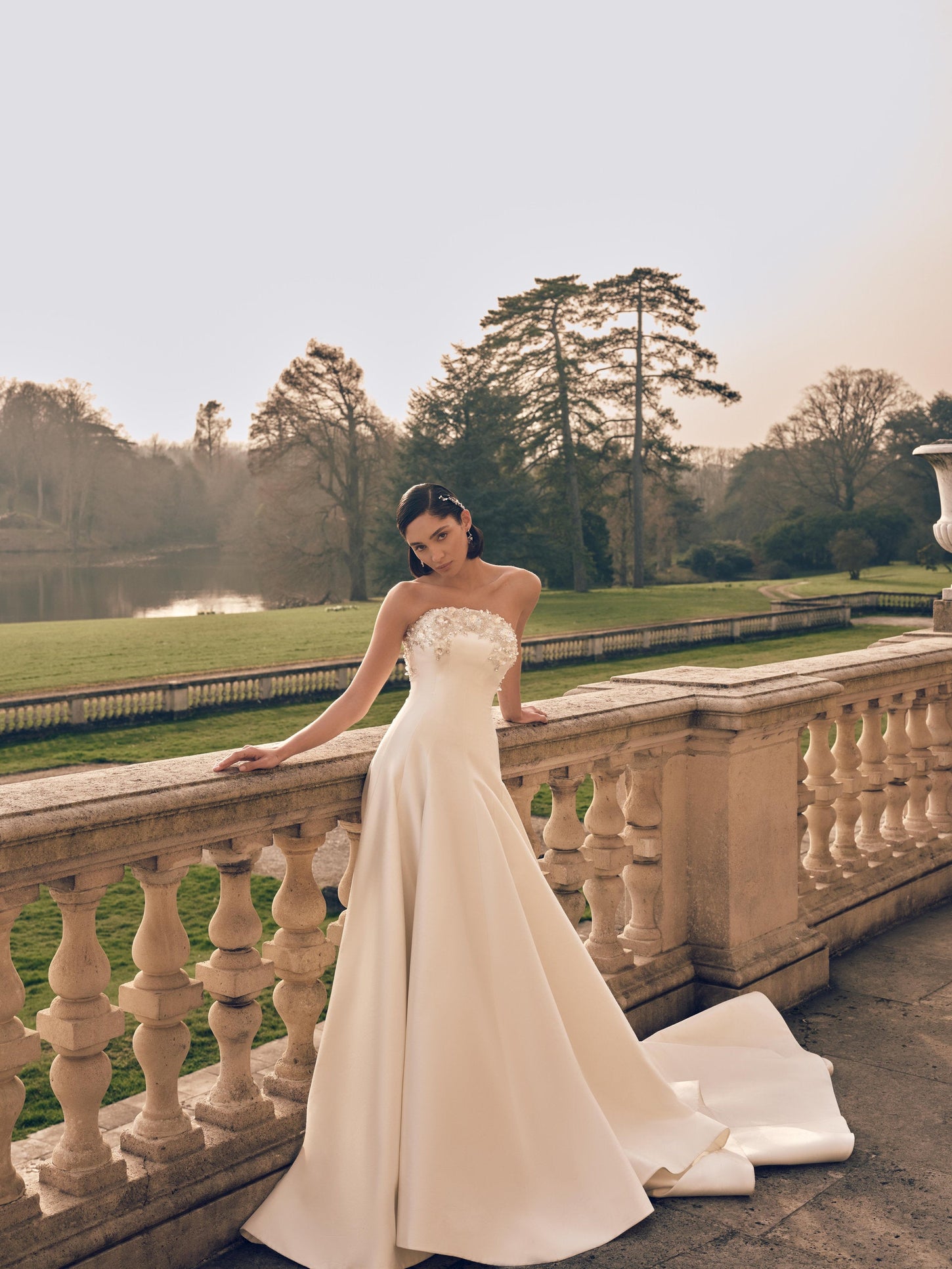 NOVA_BELLA_16_OUTDOOR_LOOK_16_000944.jpg