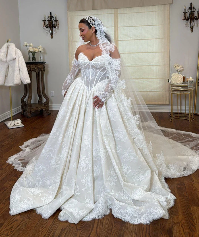 Timeless Silhouettes: The Story of Bridal Waistlines