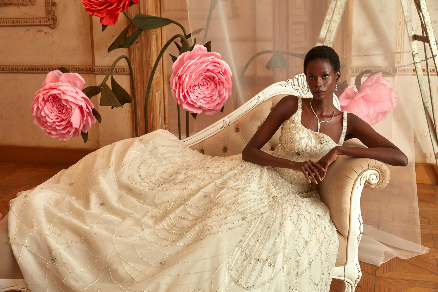 Luxury in Details: Off-White Wedding Dress with Crystals