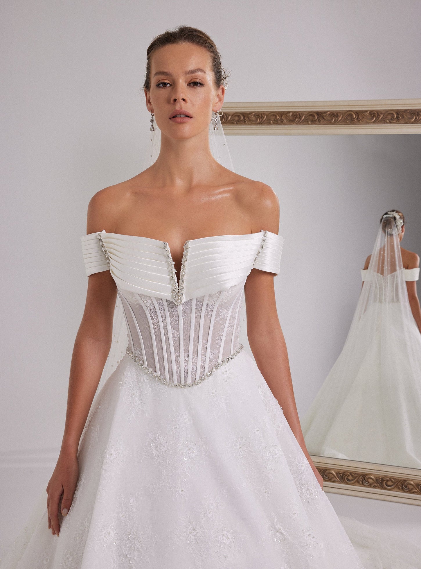 Sparkling and Elegant Off-Shoulder Princess Wedding Dress