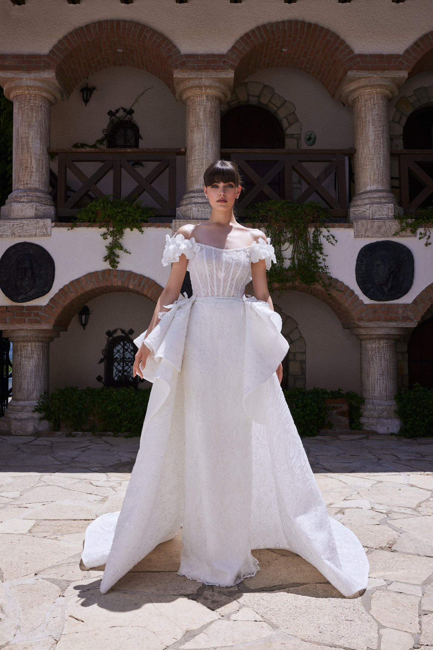 Romantic Mermaid Dress with 3D Floral Accents and Detachable Skirt