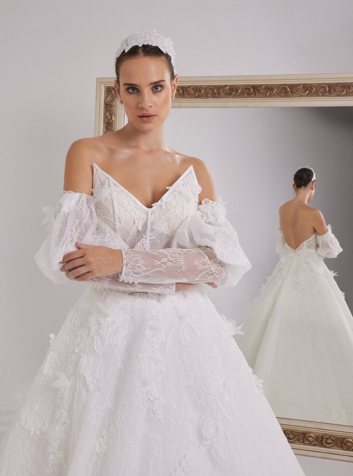 Romantic French Lace and 3D Organza Floral Princess Wedding Dress