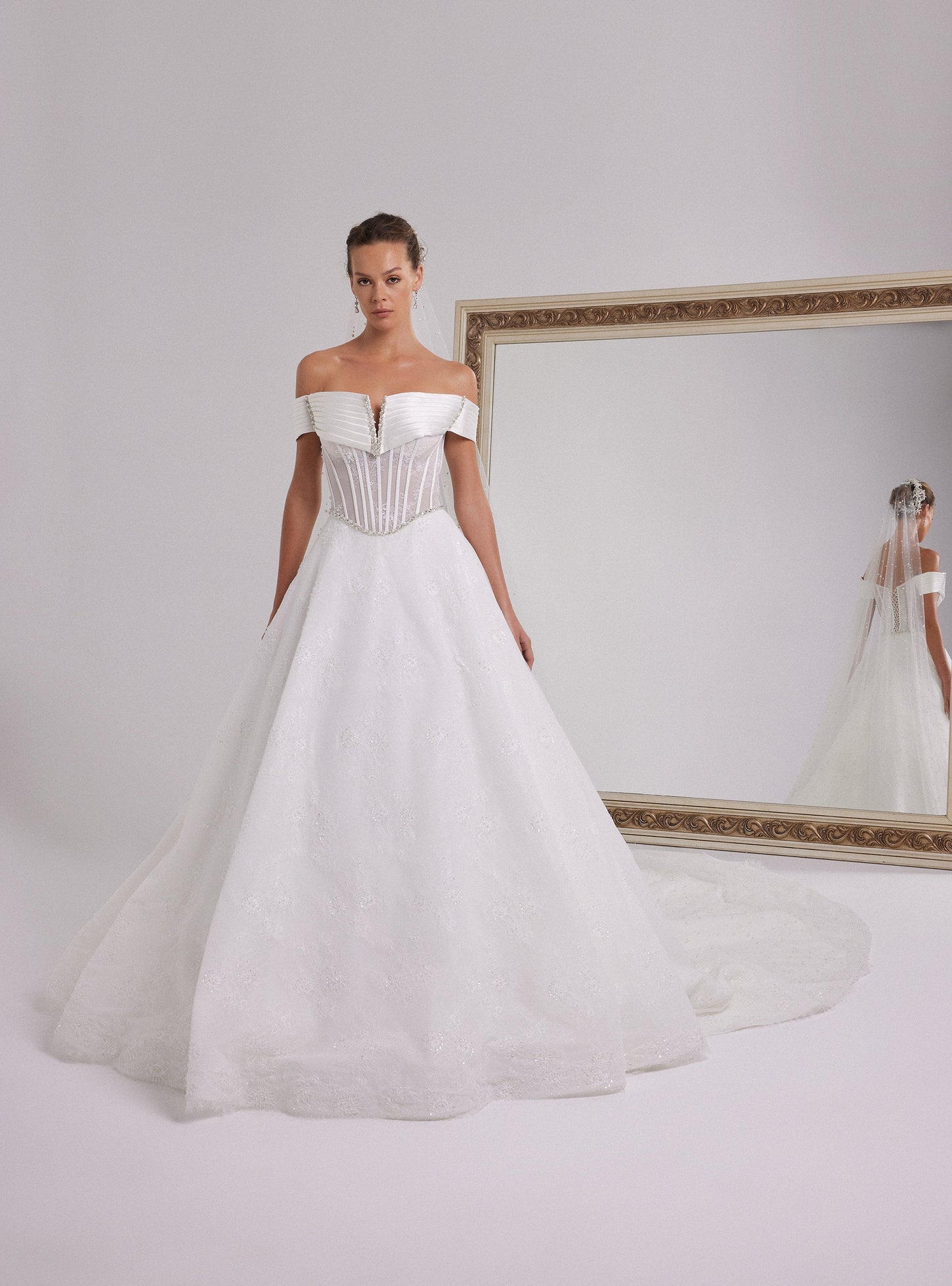 Sparkling and Elegant Off-Shoulder Princess Wedding Dress